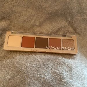 Natasha denona peak pallet